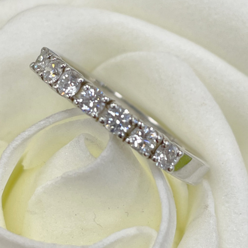 White gold and diamond ring